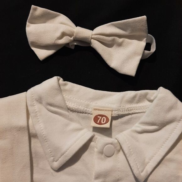 NWOT Infants 0-6 Month White 3pc Outfit - Picture 4 of 4